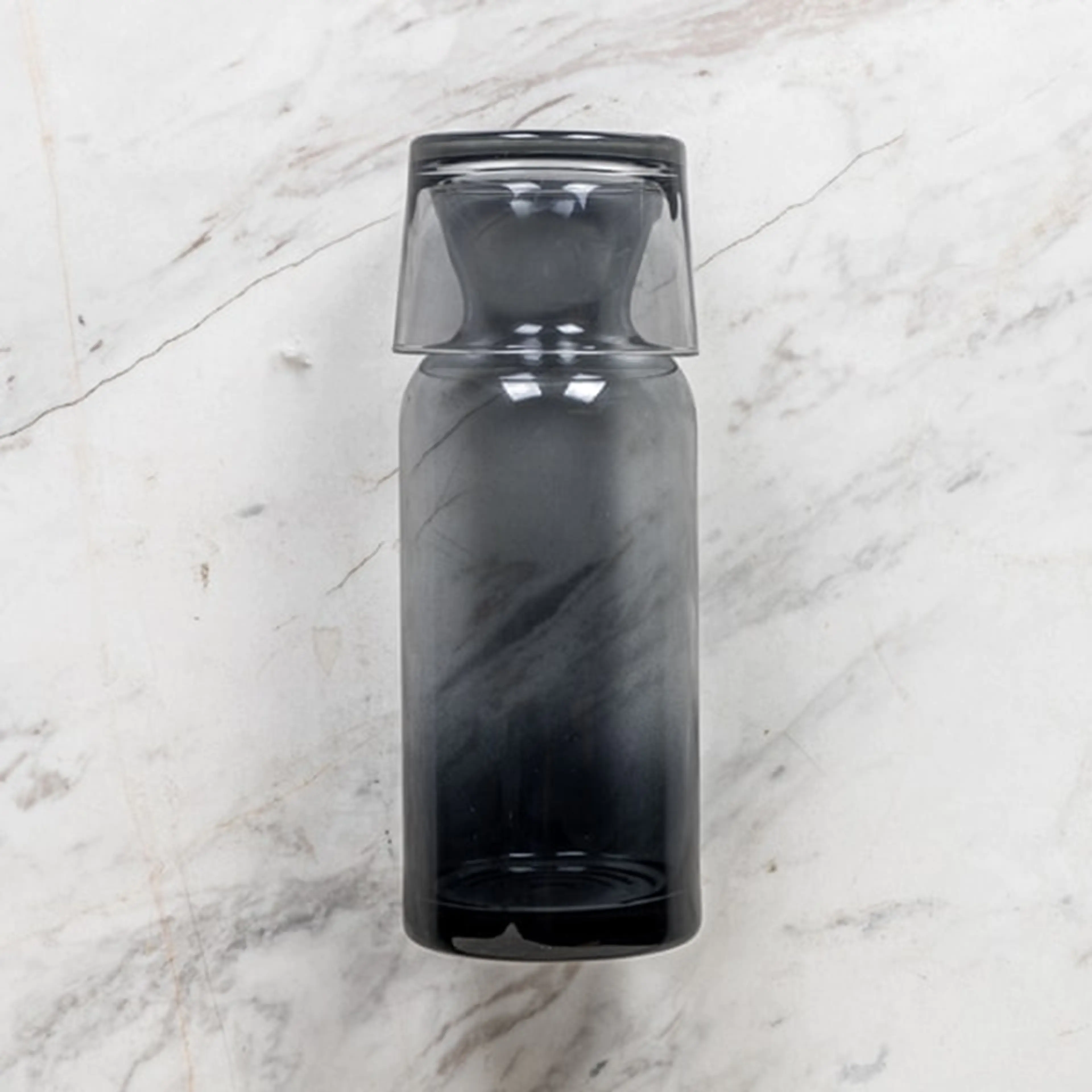 /blobs/amber-yerine-antrasit-renkte-cam-bardakli-700cc-surahi-verilecektir-42e756f86cb248ca9e6e6422a94e366e.webp?ts=09132142