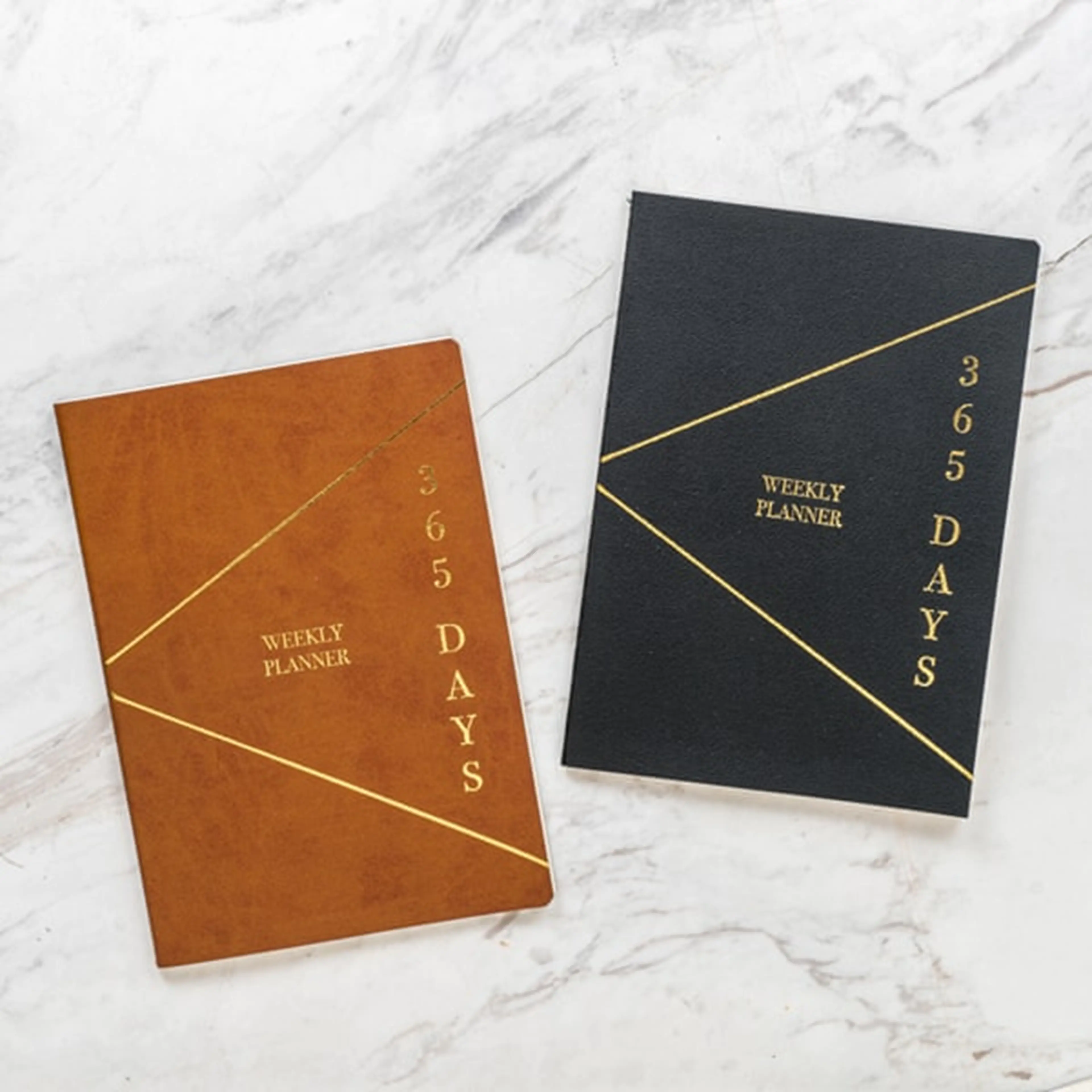 /blobs/gorseldeki-tarihsiz-planlayici-yerine-siyah-deri-kapakli-gold-weekly-plann-b27b172cd5d7412690221df8d59c1eff.webp?ts=09132142