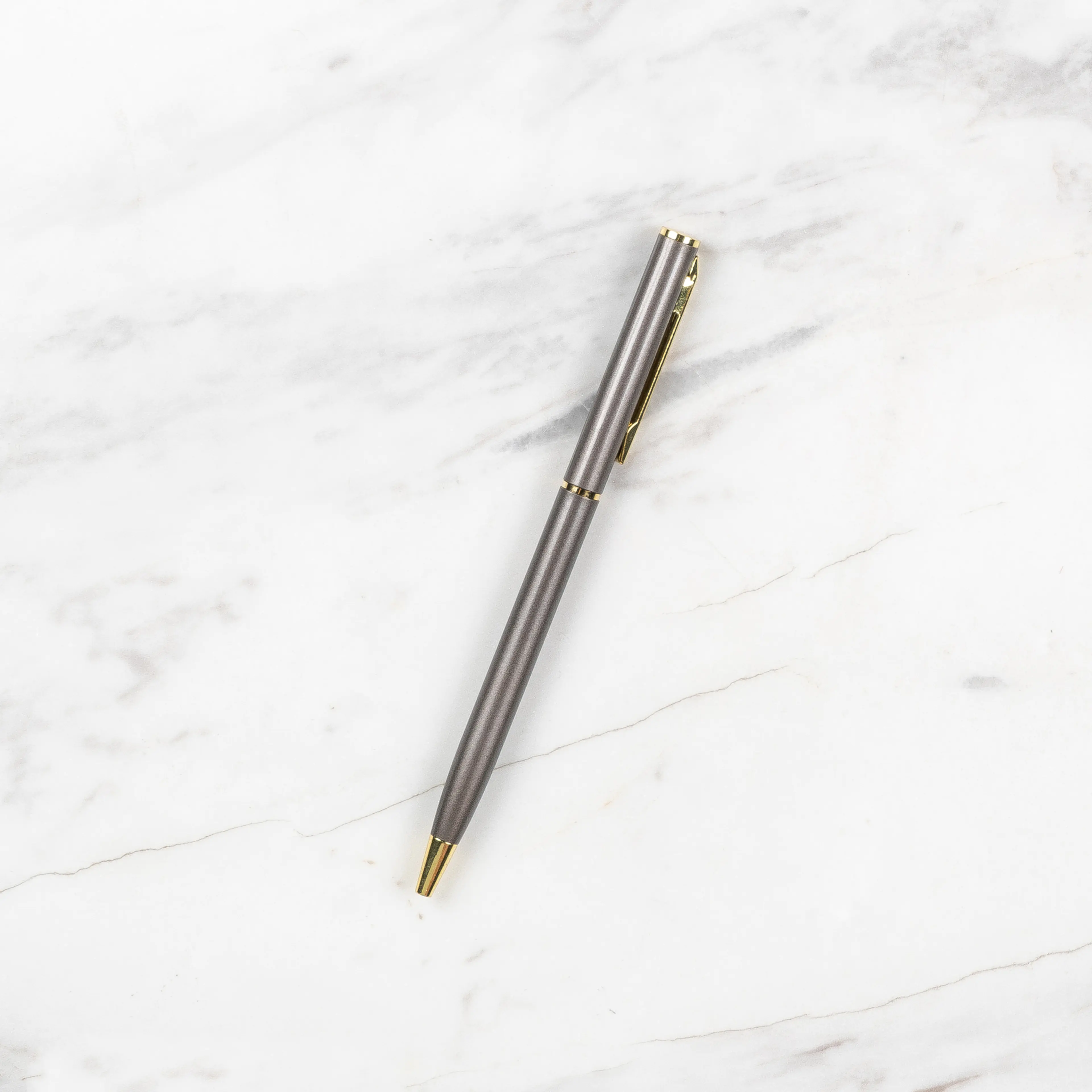 /blobs/gumus-gold-tukenmez-kalem-0a570fd93cd54d57afdc5ab47bafb4ca.webp?ts=09132142