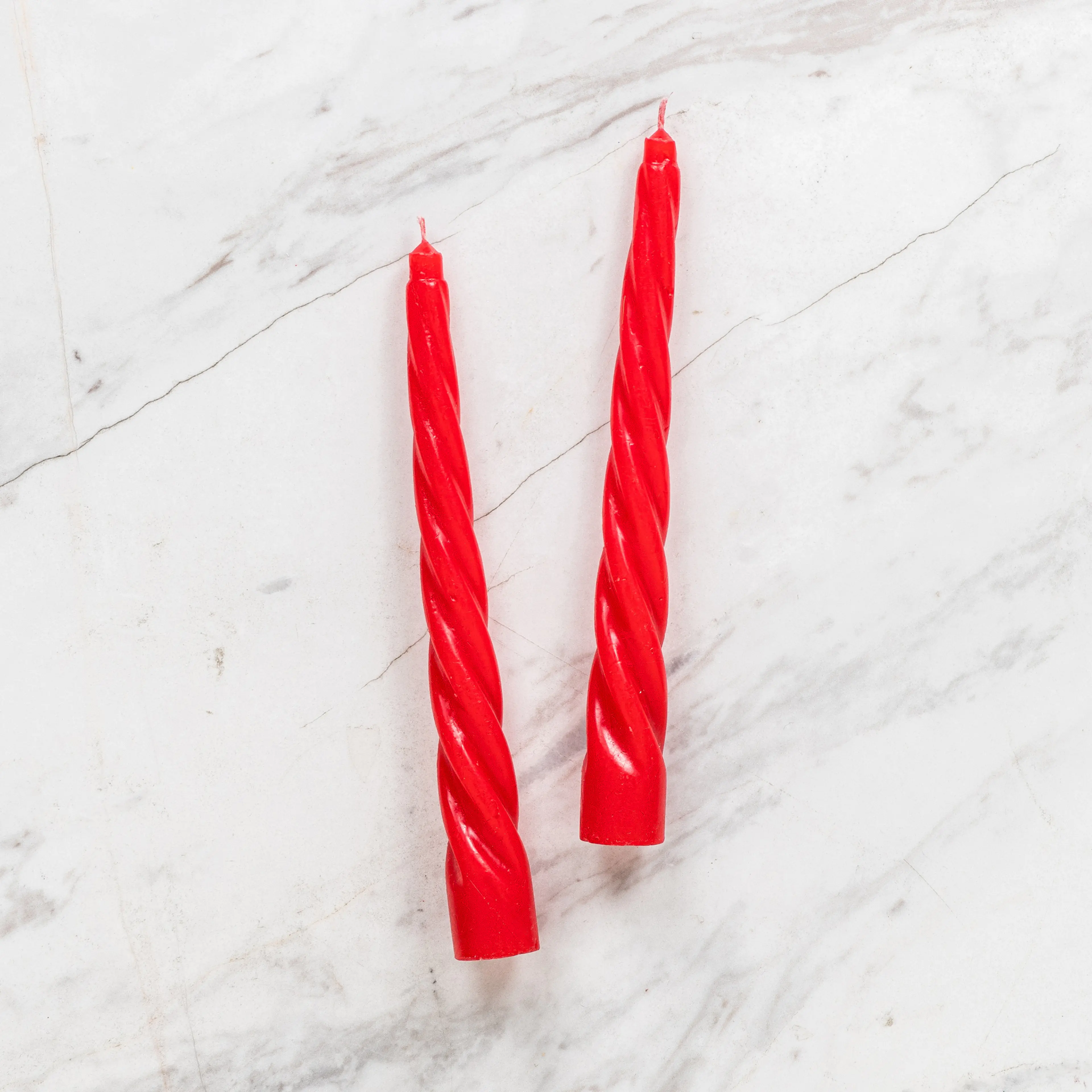 /blobs/kirmizi-ikili-burgulu-samdan-mum-seti-728869b0bc2d4160b0833c174a8d8f86.webp?ts=09132142