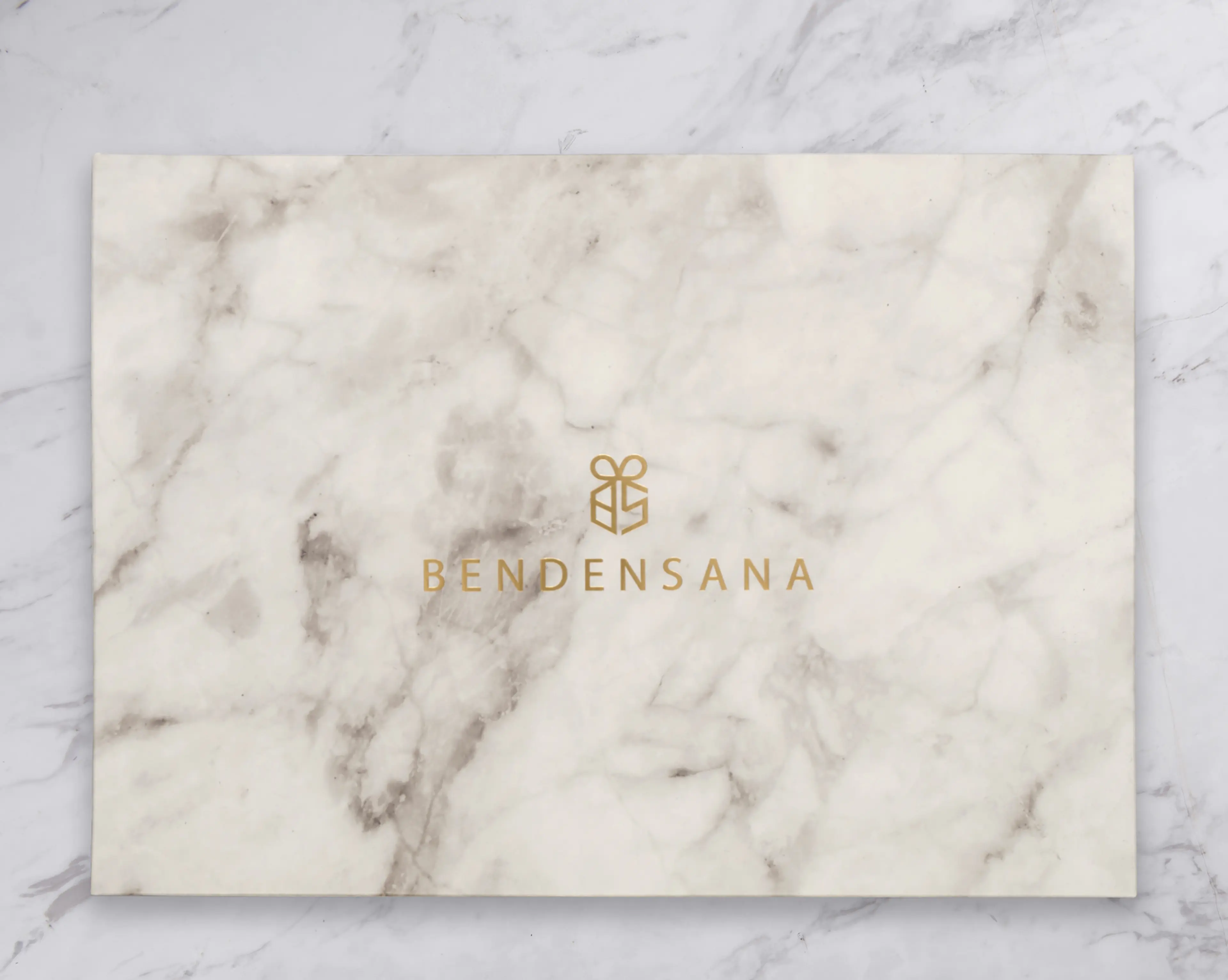 /blobs/marble-white-4a69f4e172f14cd9aba92d3f9de46927.webp?ts=06052043