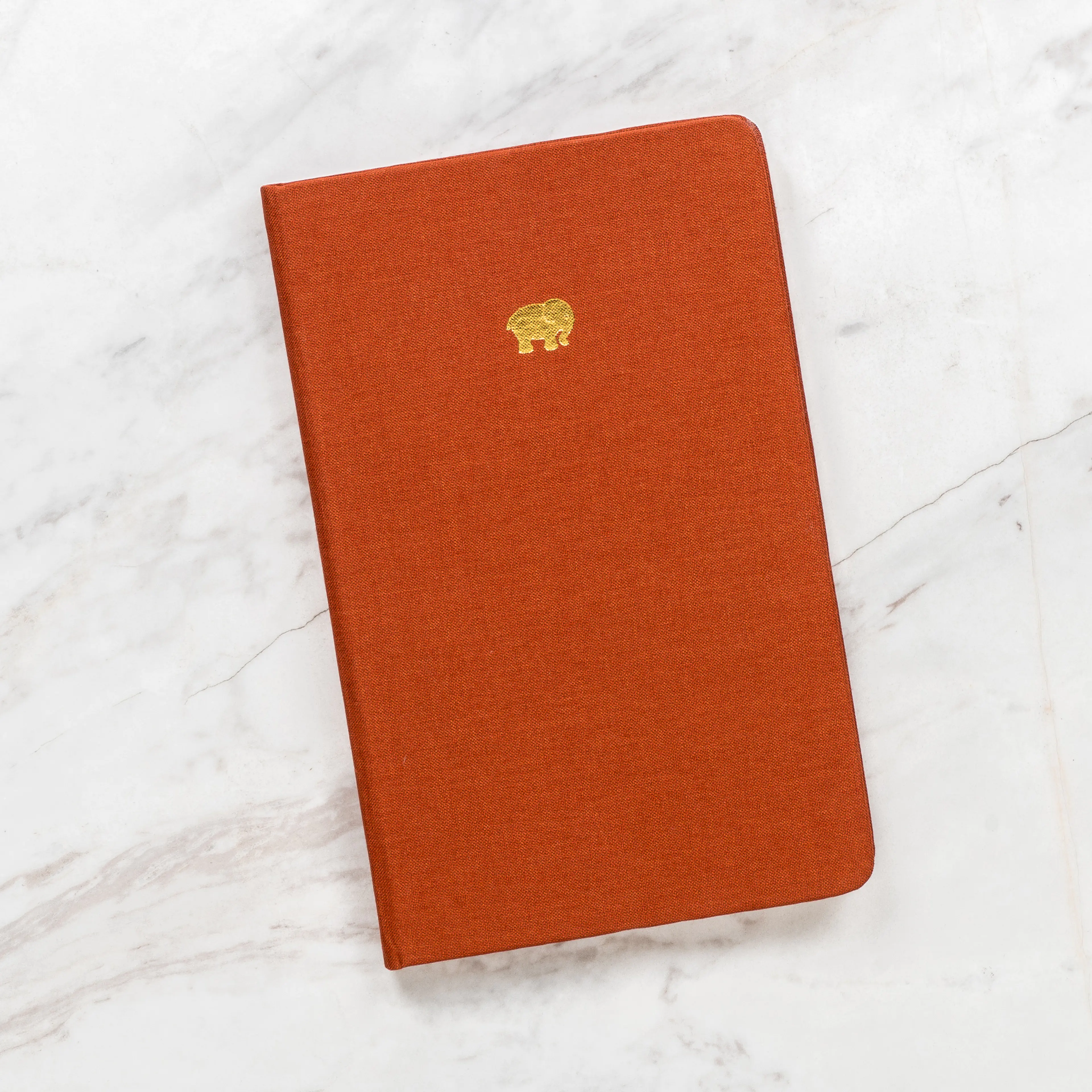 /blobs/taba-keten-kumas-gold-fil-baskili-defter-681c1a6a87794d53ab6a109511d9abce.webp?ts=09132142