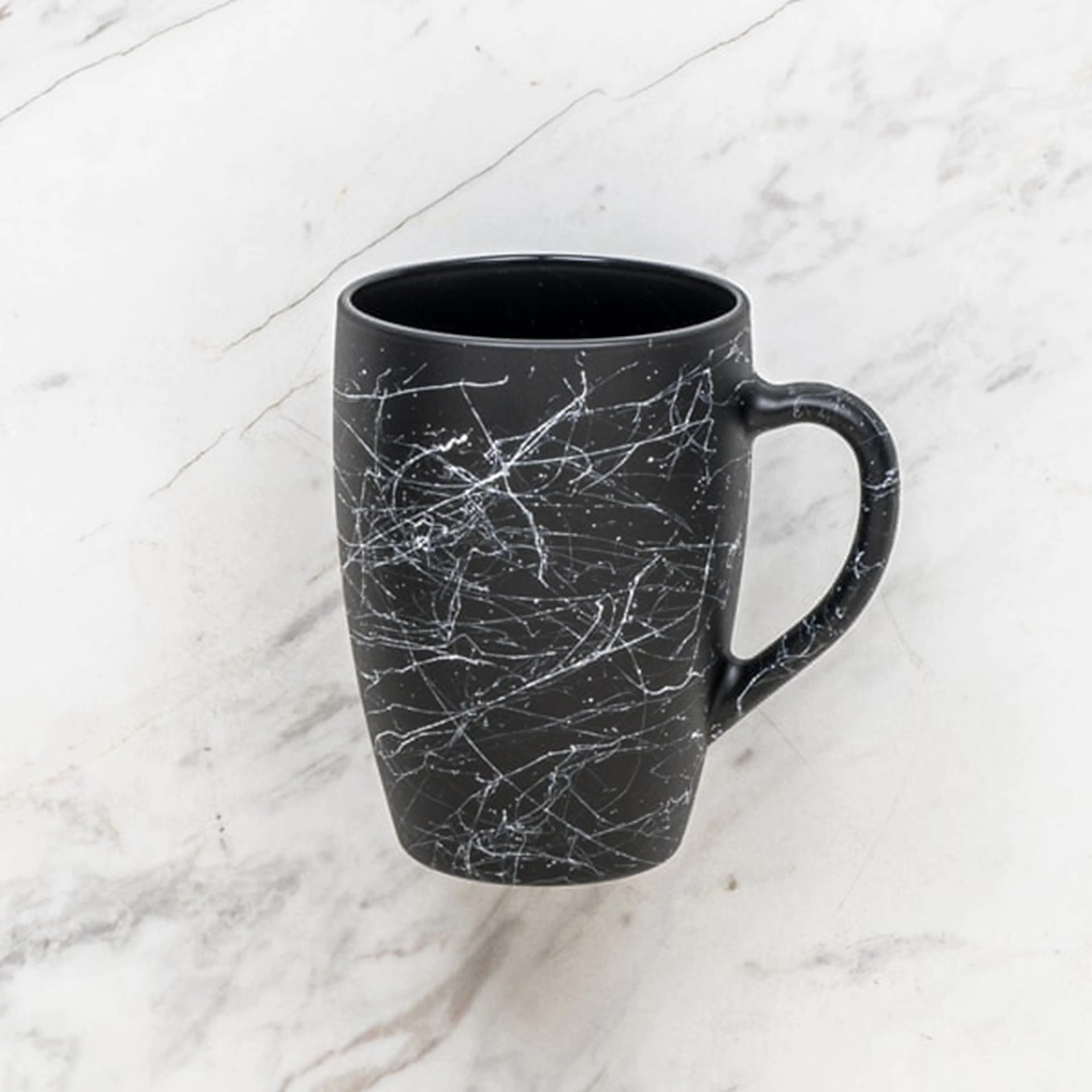 /blobs/taba-yerine-siyah-mermer-desenli-sik-kupa-verilecektir-0b3a58fdae554725bc9e91d7cb23b3e6.webp?ts=09132142